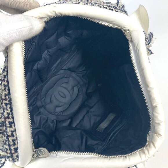 CHANEL fringe CocoNeige CC Coco Logo Crossbody Shoulder Bag Nylon White - Picture 14 of 15